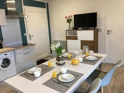 Cuisine ou kitchenette dans l'établissement Hibiscus la vallee des noyers