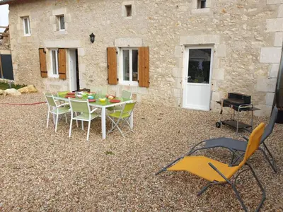 Terrasse ou espace extérieur de l'établissement La maison poitevine