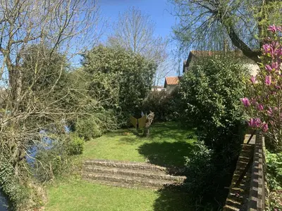 Jardin de l'établissement Le moulin de l'anglee