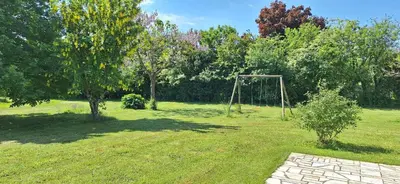 Jardin de l'établissement Le gite de battreau