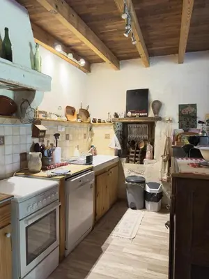 Cuisine ou kitchenette dans l'établissement Chez l'antoinette