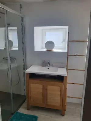 Salle de bains dans l'établissement Appartement duplex 4 personnes