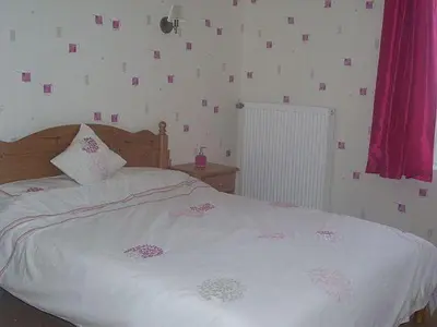 Un ou plusieurs lits dans un hébergement de l'établissement 9 Guests - Pet Friendly in rural West France